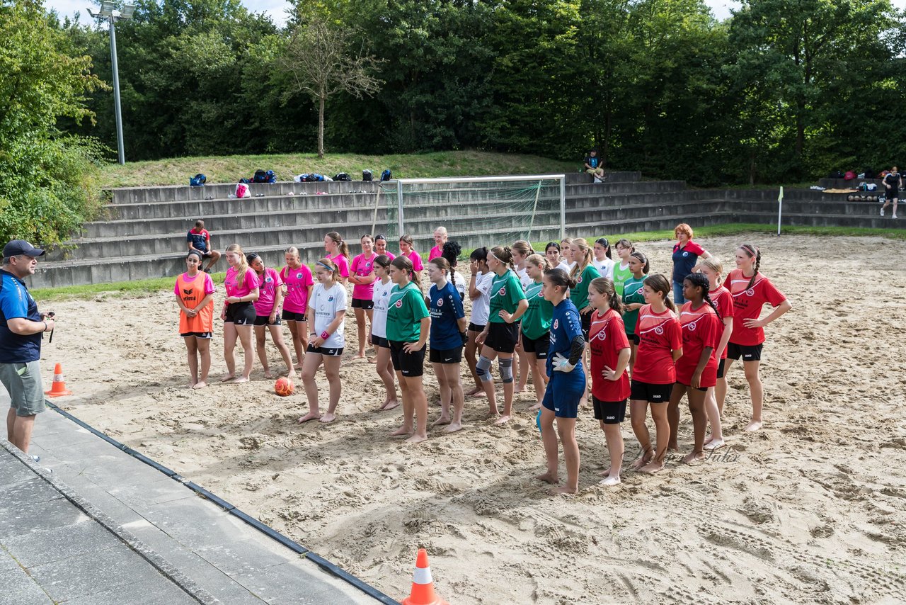 Bild 75 - wBJ/wCJ Beachsoccer Cup